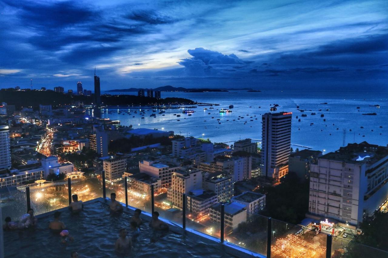 The Base Central Pattaya By Wcc Διαμέρισμα Εξωτερικό φωτογραφία